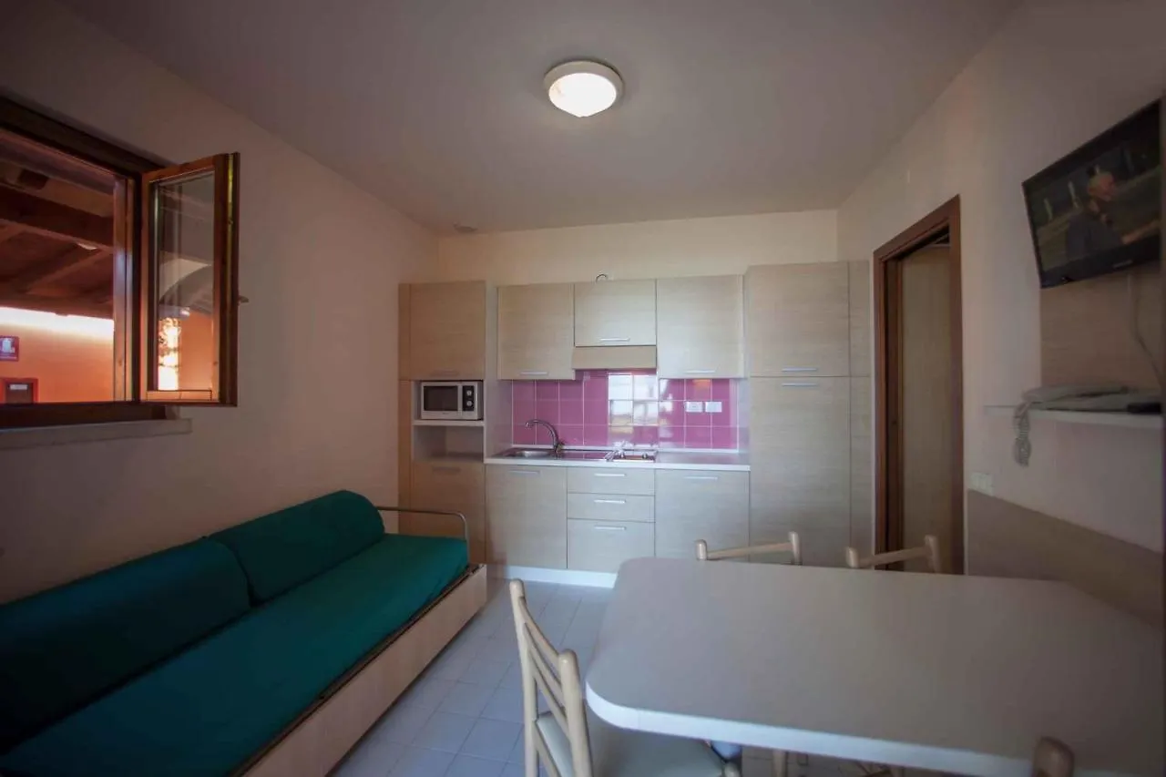 Holiday Home In Sirmione - Gardasee 38480 Olaszország